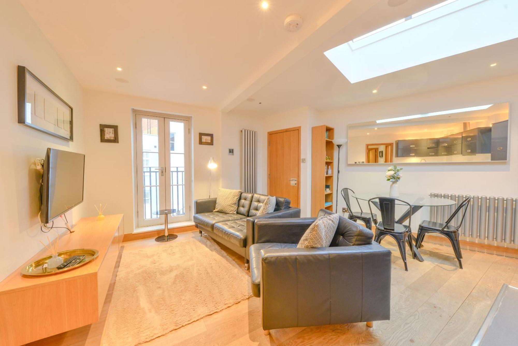 Central Two Bedroom Apartments St Albans By Central Stays Short Lets & Serviced Accommodation With Free Parking Extérieur photo