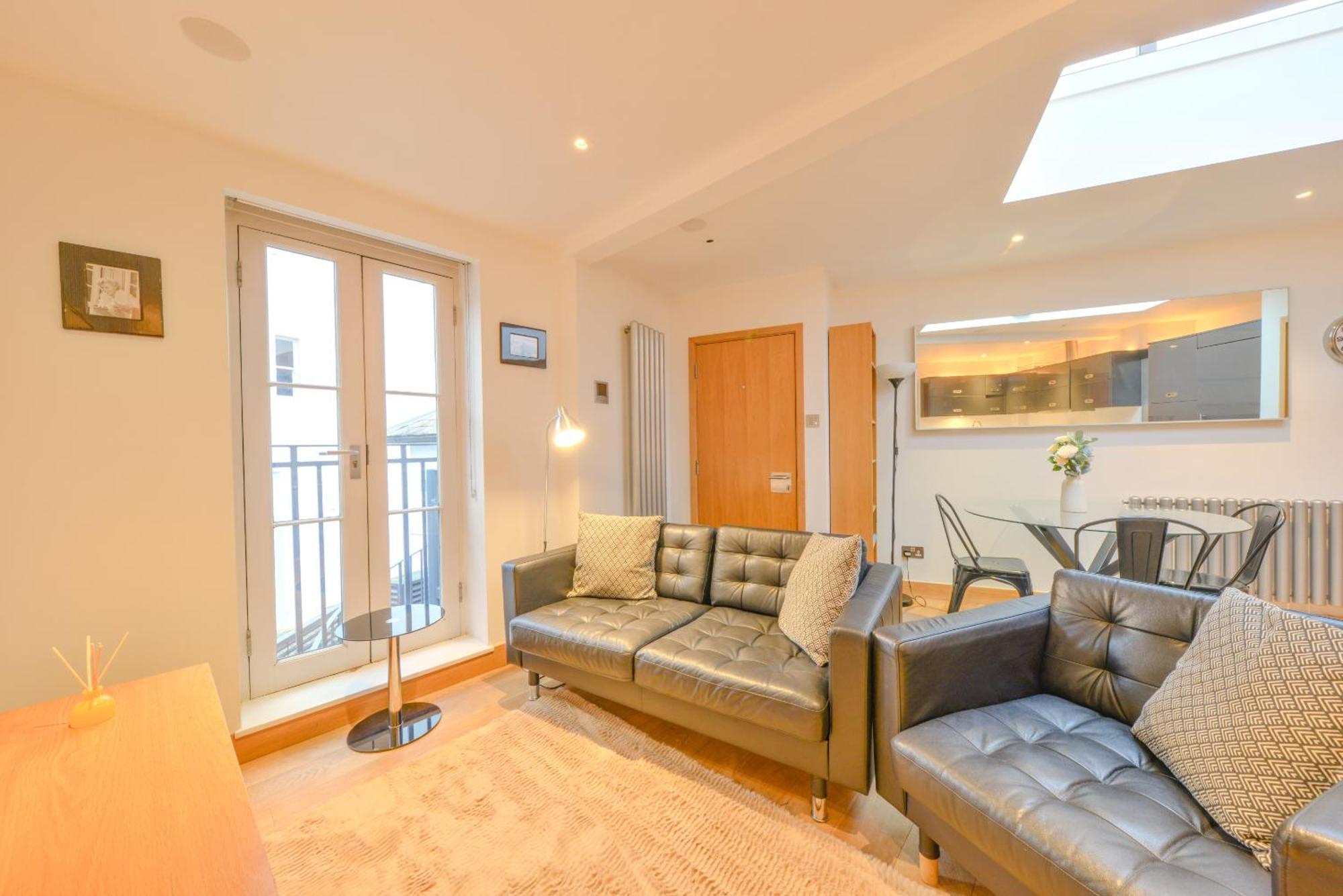 Central Two Bedroom Apartments St Albans By Central Stays Short Lets & Serviced Accommodation With Free Parking Chambre photo